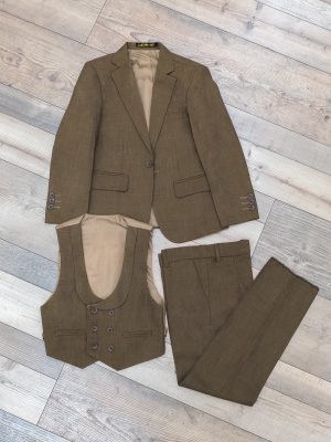 Traje Café de Niño | Tres Piezas